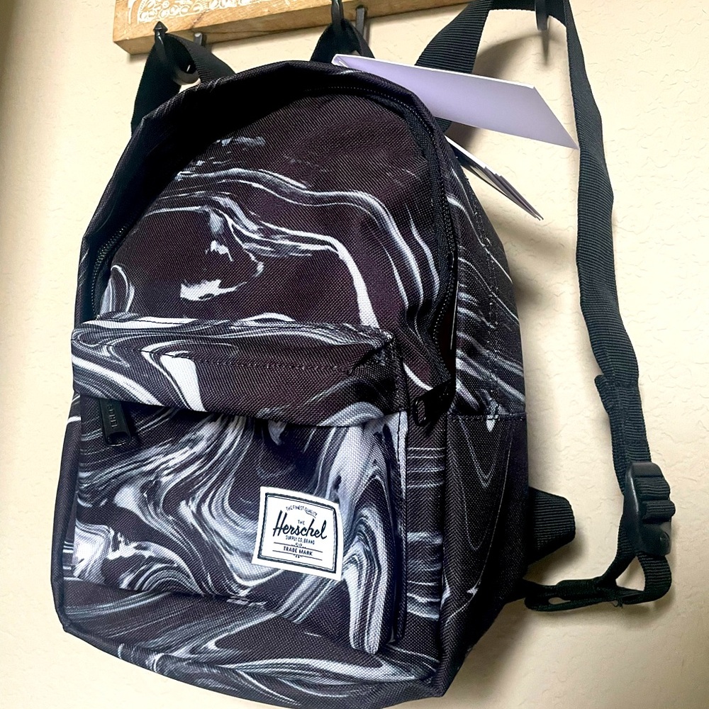 🆕 Herschel Mini Backpack